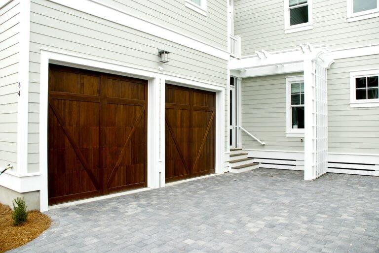 Best Garage Door Repair in Phoenix: Swift Solutions!